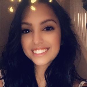 Meet your Posher, Sonya